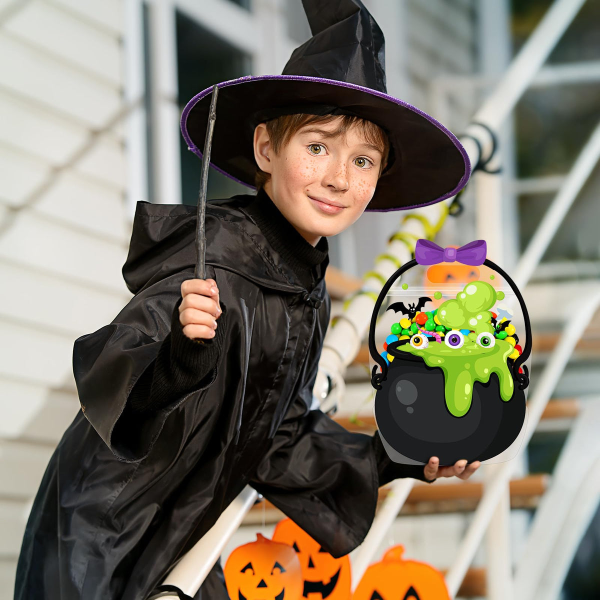 50Pcs Halloween Treat Bags with Handles -(25 pumpkin bags + 25 crucible bags)