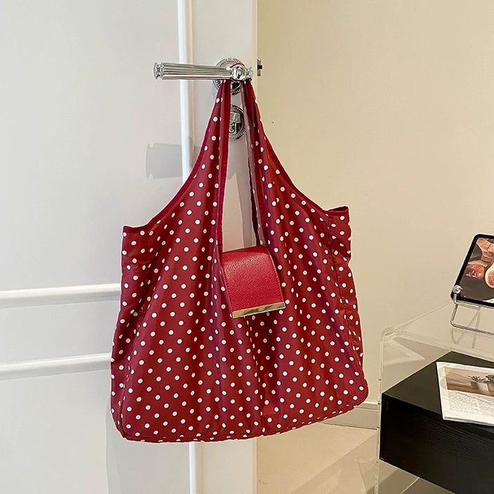Foldable Travel Tote Bag Keychain(It can be super folded, the size of a coin purse)